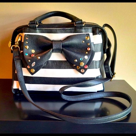 Betsey Johnson Crossbody Bag - Picture 1 of 12